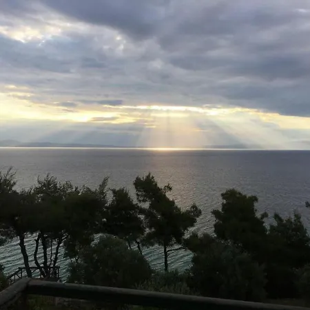Amazing Place Afytos